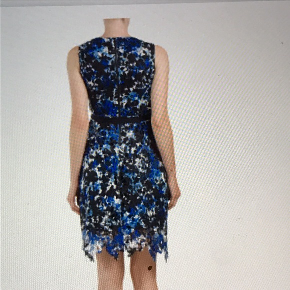 T Tahari Lincoln lace dress - Picture 2 of 8