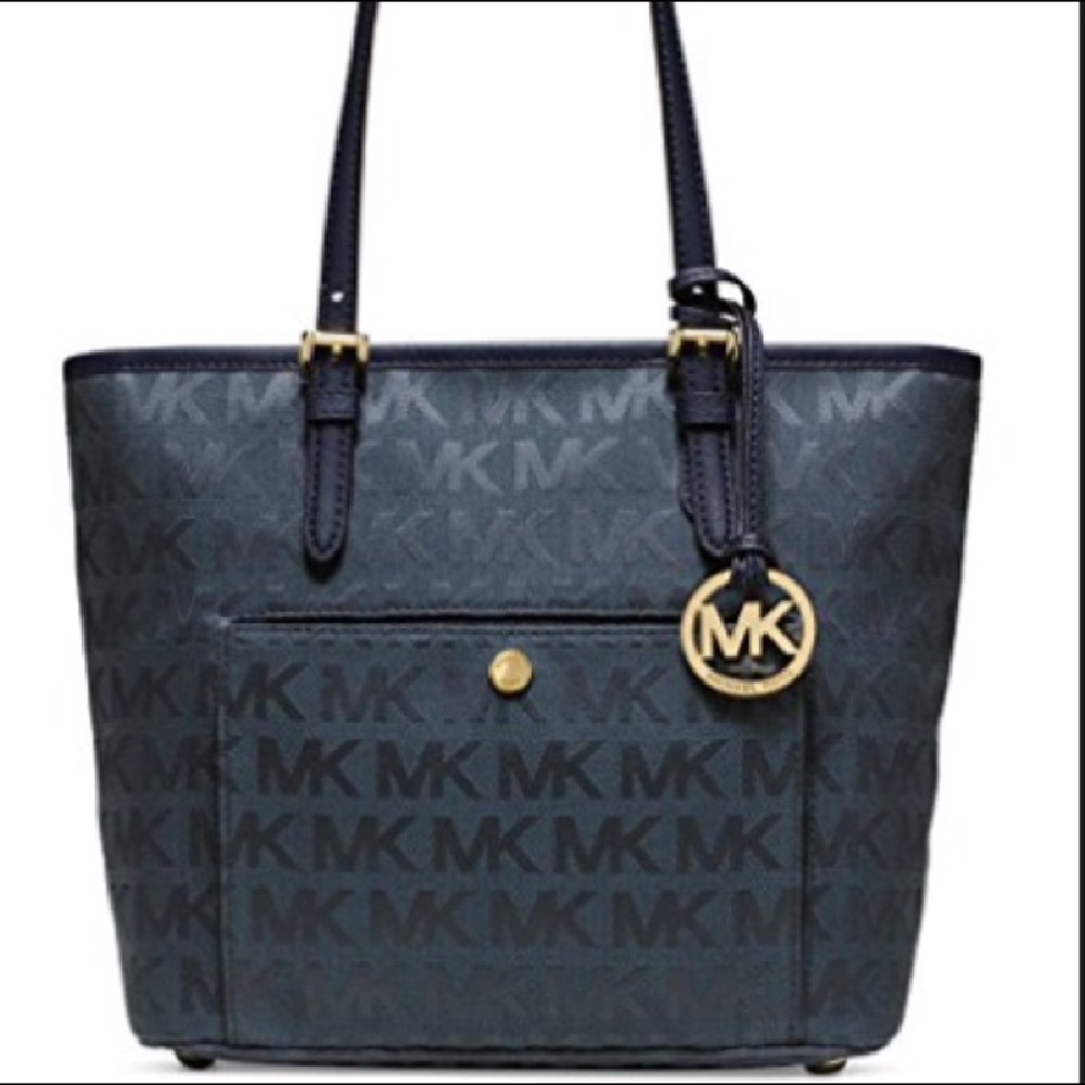 Michael Kors Jet Set MediumTote Navy New with Tag