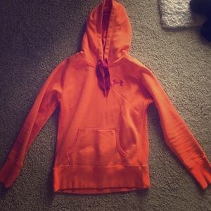 Underarmor sweatshirt WATERPROOF