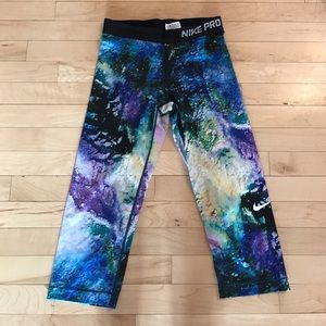 Nike Pro Capri's