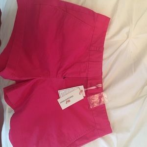 Vineyard Vines DayBot Shot Size 4 BRAND NEW W TAGS