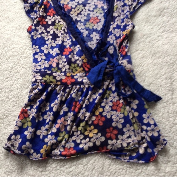 ANTHRO 🍀Clover🍀 floral top - Picture 4 of 4