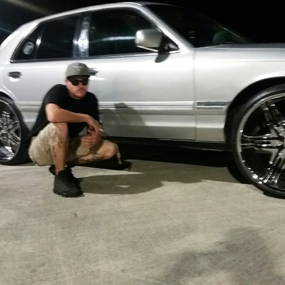 Meet your Posher, Josh - Picture 1 of 1