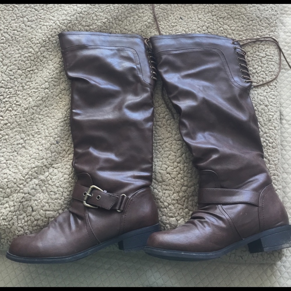 Brown "xoxo" tall boots
