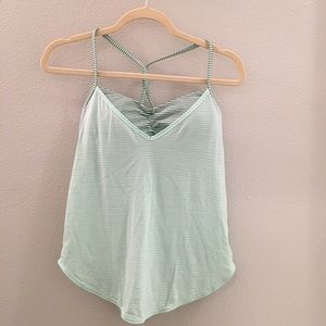 Lululemon workout top