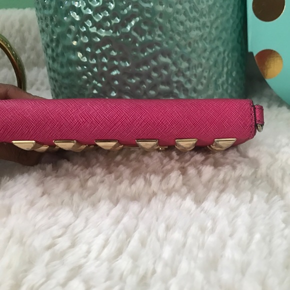 Micheal Kors wallet - Picture 4 of 4