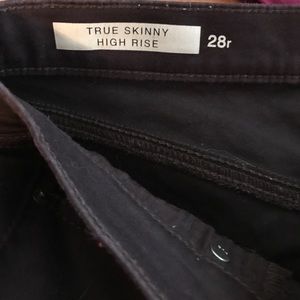 True skinny high rise purple pants. Gap