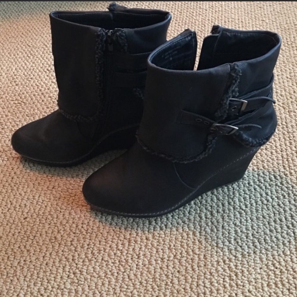 Bumper Black Ankle Boots
