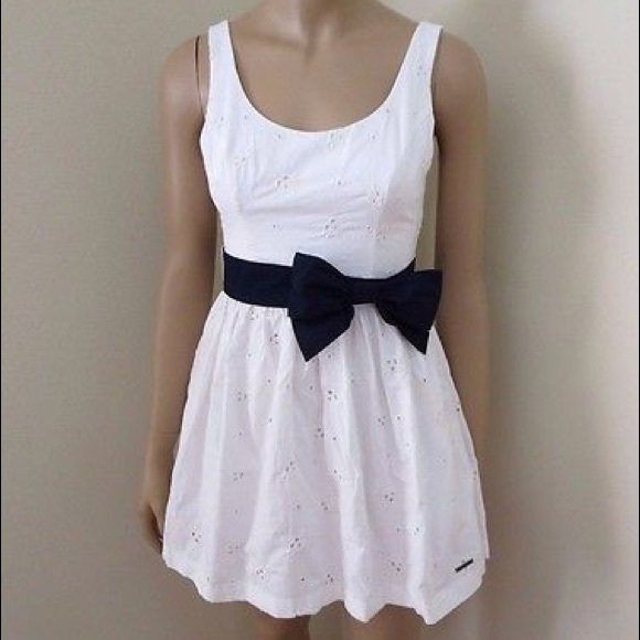 A&F Deep scoop neck sleeveless midi white dress - Picture 3 of 8