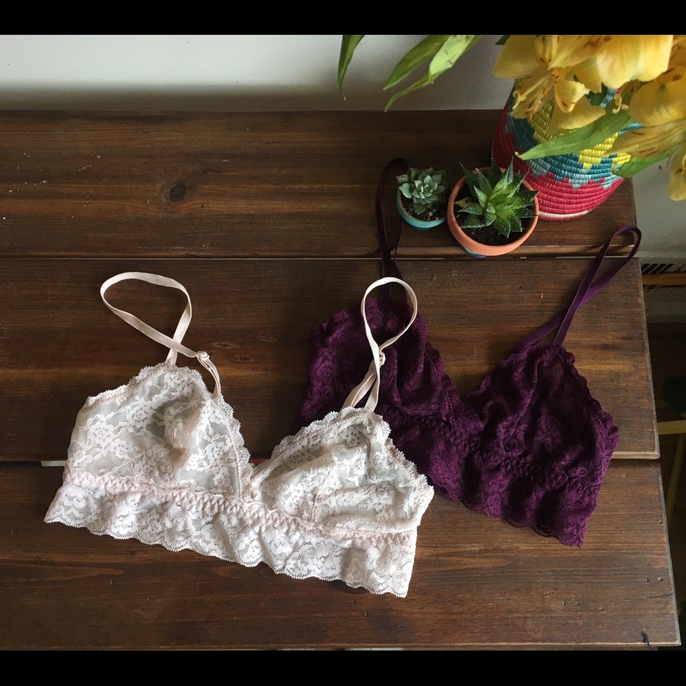 2 lace bralettes (pink & purple)