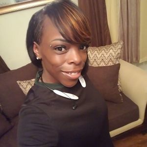 Meet your Posher, Suzanne