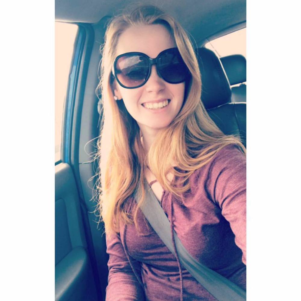 Meet your Posher, Melissa