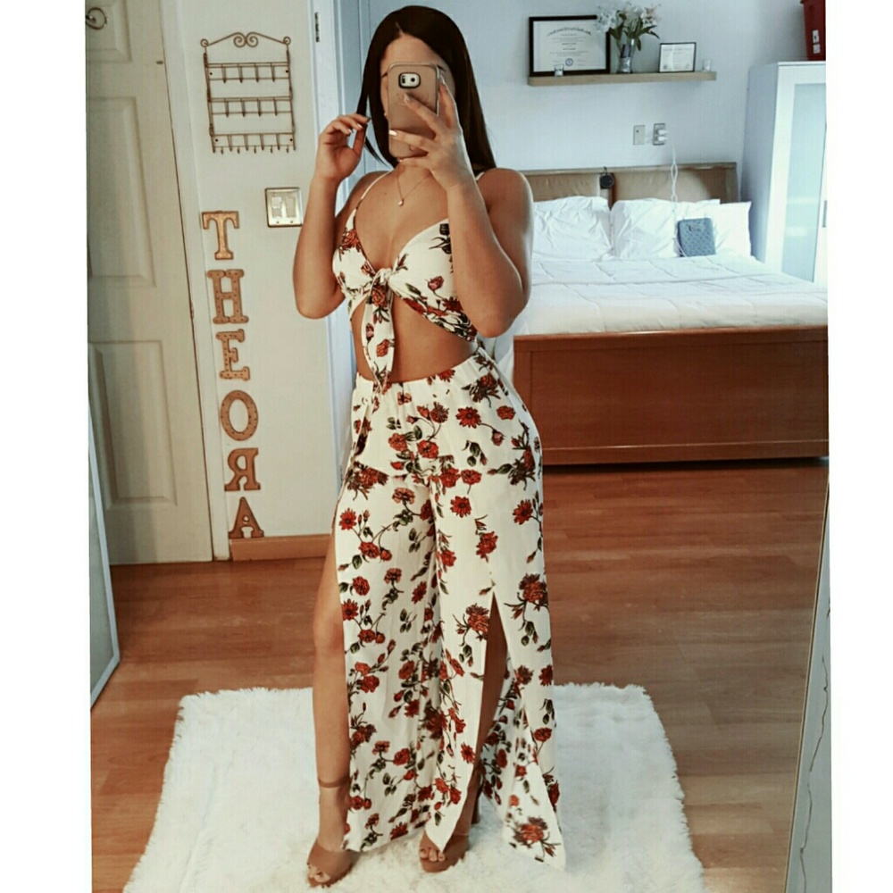 ▪LAST ONE▪"Spring Fever" Floral Set NWOT - Picture 2 of 7