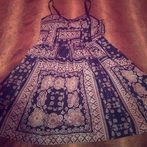 Fun flirty summertime dress with padding included