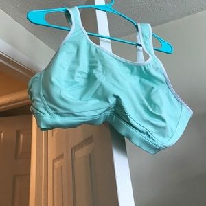 Sea foam green sports bra never used 38DDD