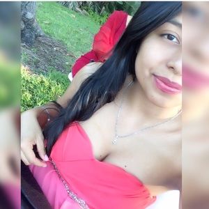 Meet your Posher, Keni