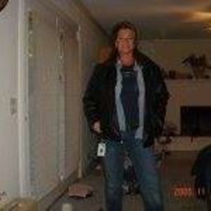 Meet your Posher, Leslie