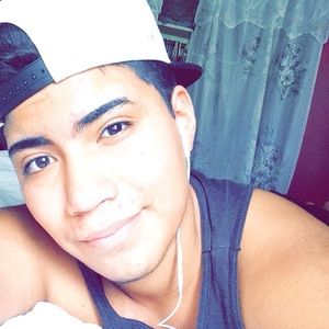 Meet your Posher, Adolfo