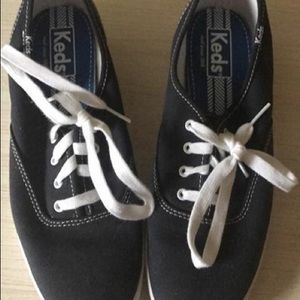 Navy Blue Keds!