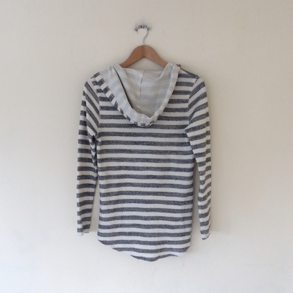 fifteen twenty Sweaters - Fifteen twenty Lace Up hoodie S NWOT fifteen twenty Sweaters - Fifteen twenty Lace Up hoodie S NWOT