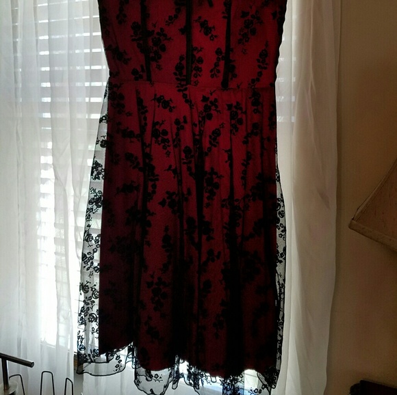 Voodoo Vixen Pinup style dress - Picture 2 of 3