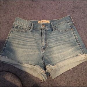 Hollister high waisted shorts