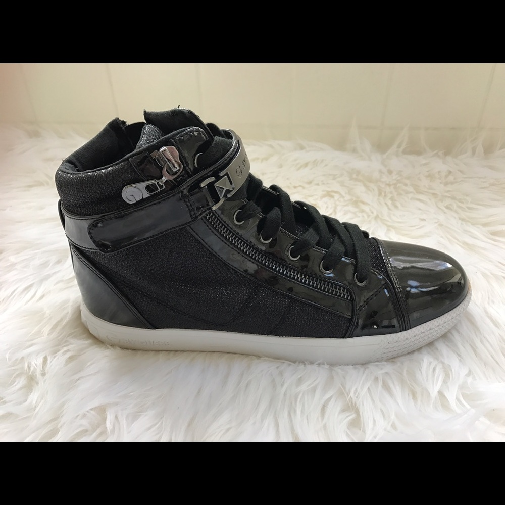 Sale‼️G by Guess shoes‼️