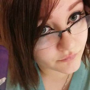 Meet your Posher, Leeanne