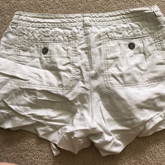 Cream Linen shorts!! - Picture 3 of 3