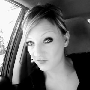 Meet your Posher, Lana