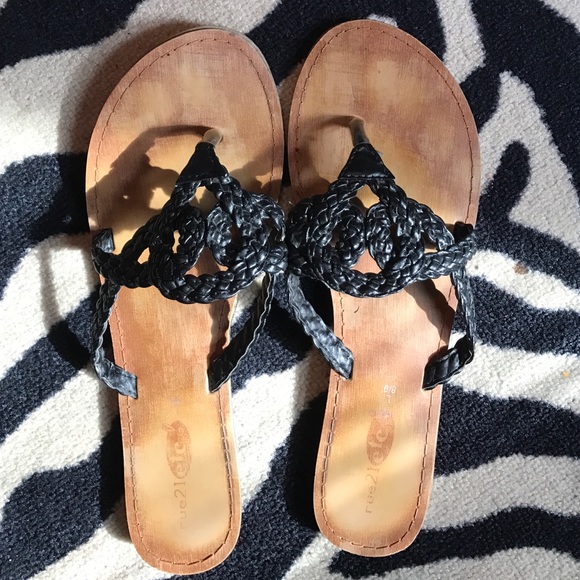 Sandals - Picture 1 of 1