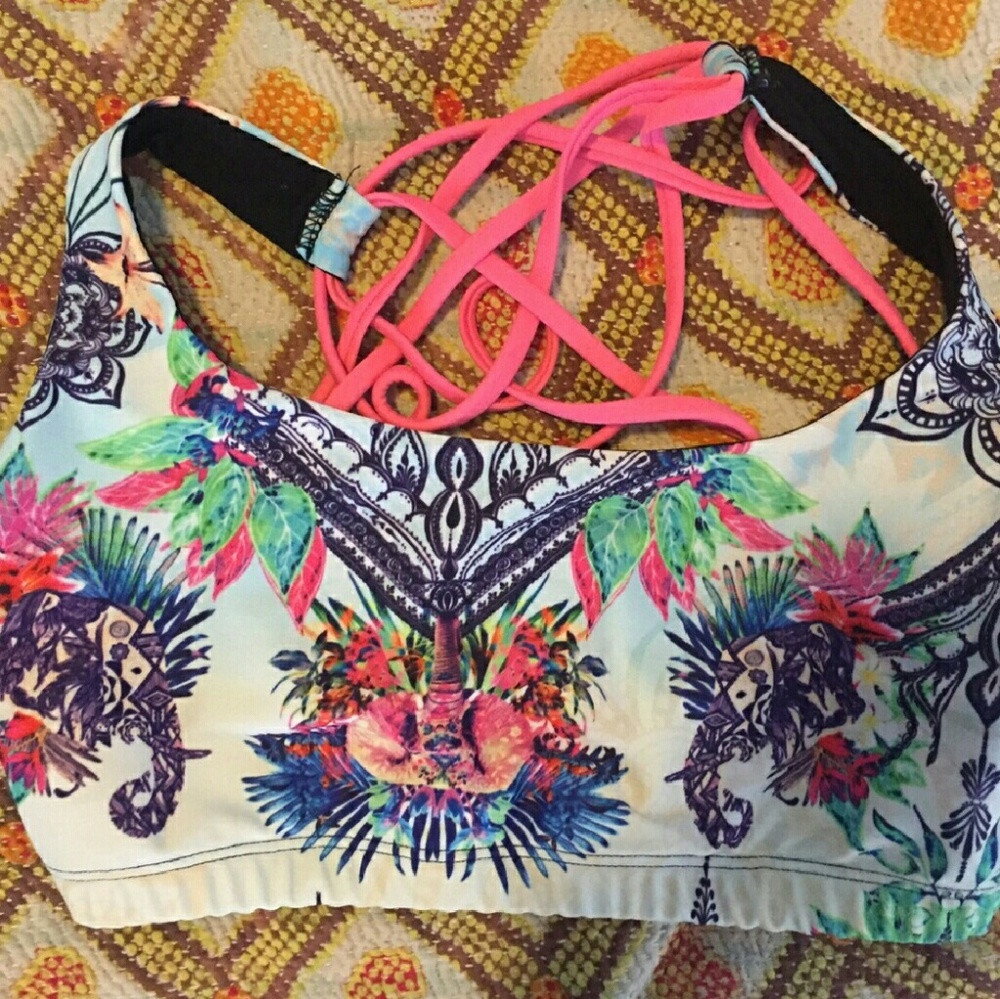 Onzie sports bra