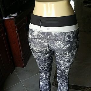 Lululemon sport leggings