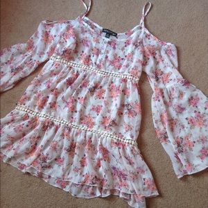 Cold shoulder floral top