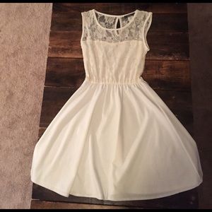 Pinc Brand White Lace Dress