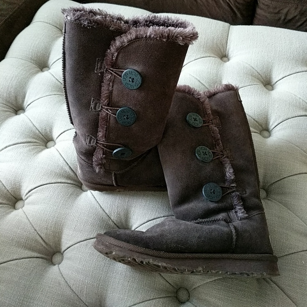 UGG boots Chocolate Brown
