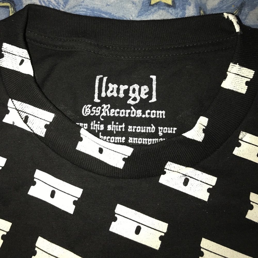 Black all over razor print Tee
