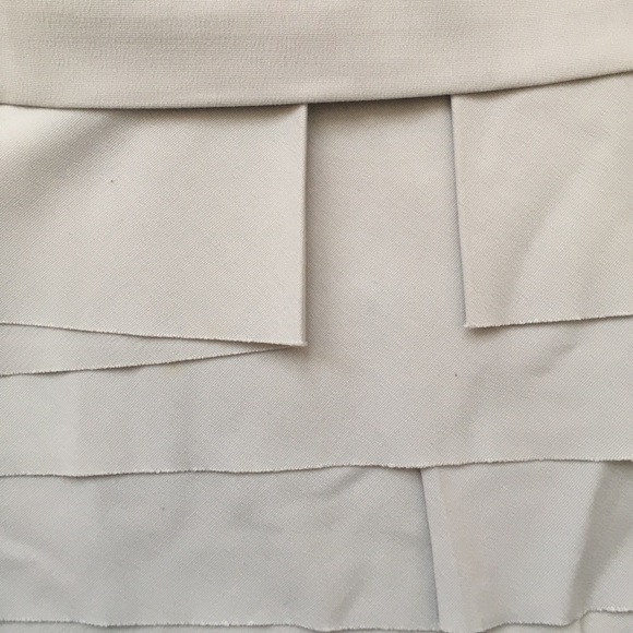BCBG Max Azria Tiered Skirt - Picture 3 of 3