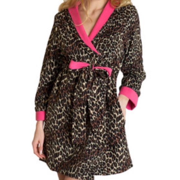 Betsey Johnson Intimate Animal Print Bathrobe. - Picture 4 of 4