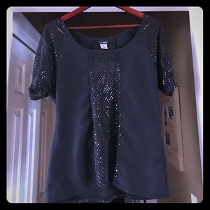 Daytrip Cold-Shoulder Short Sleeve Top