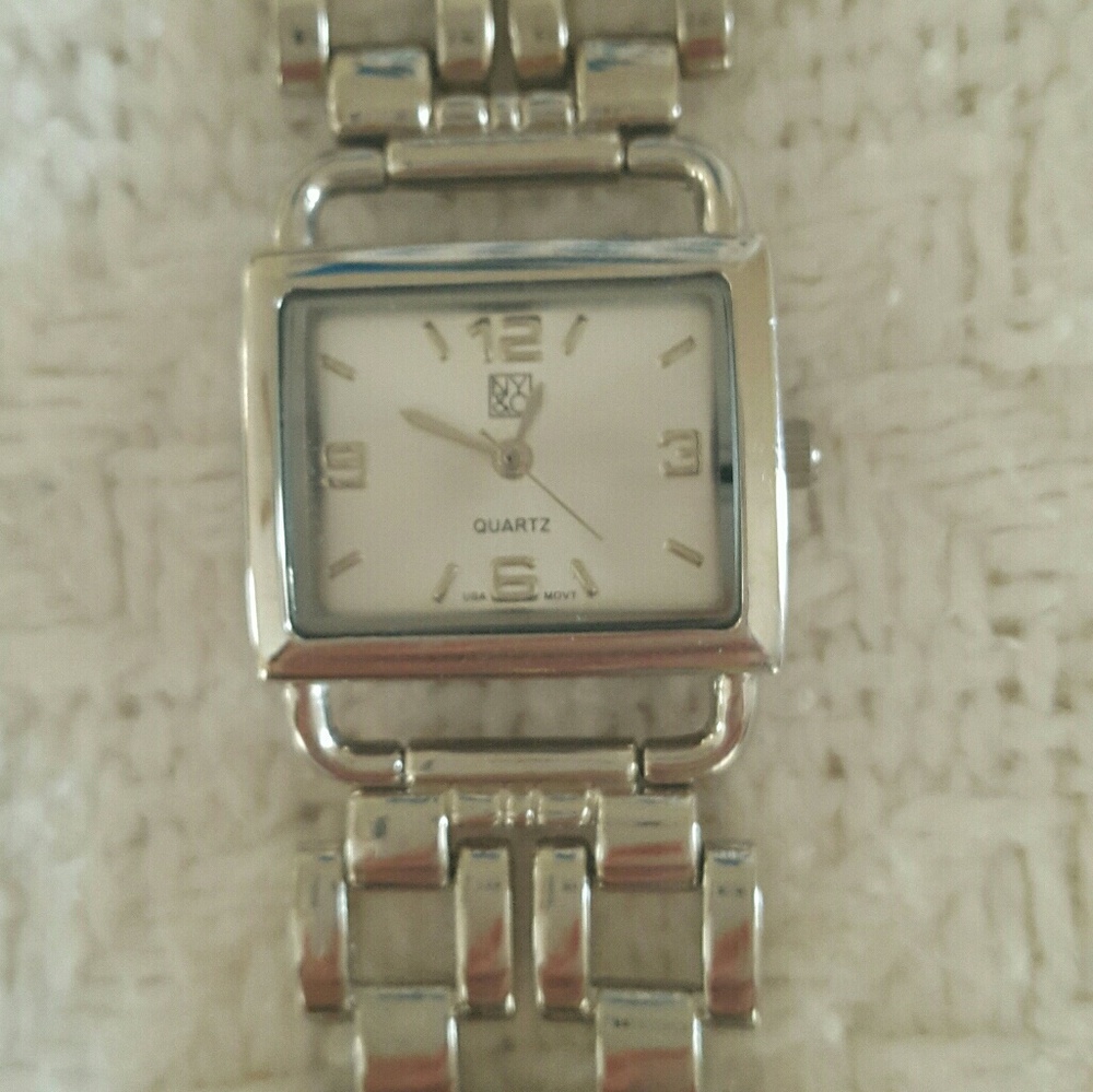 New York & Co. Watch