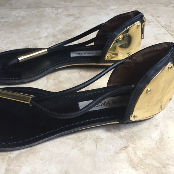 Steve Madden Gold Plated Sandals - Picture 4 of 4