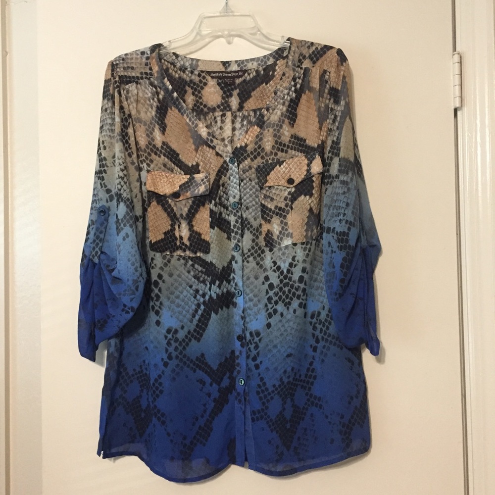 *SOLD* Snake patterned blouse