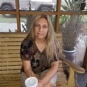 Meet your Posher, Holly