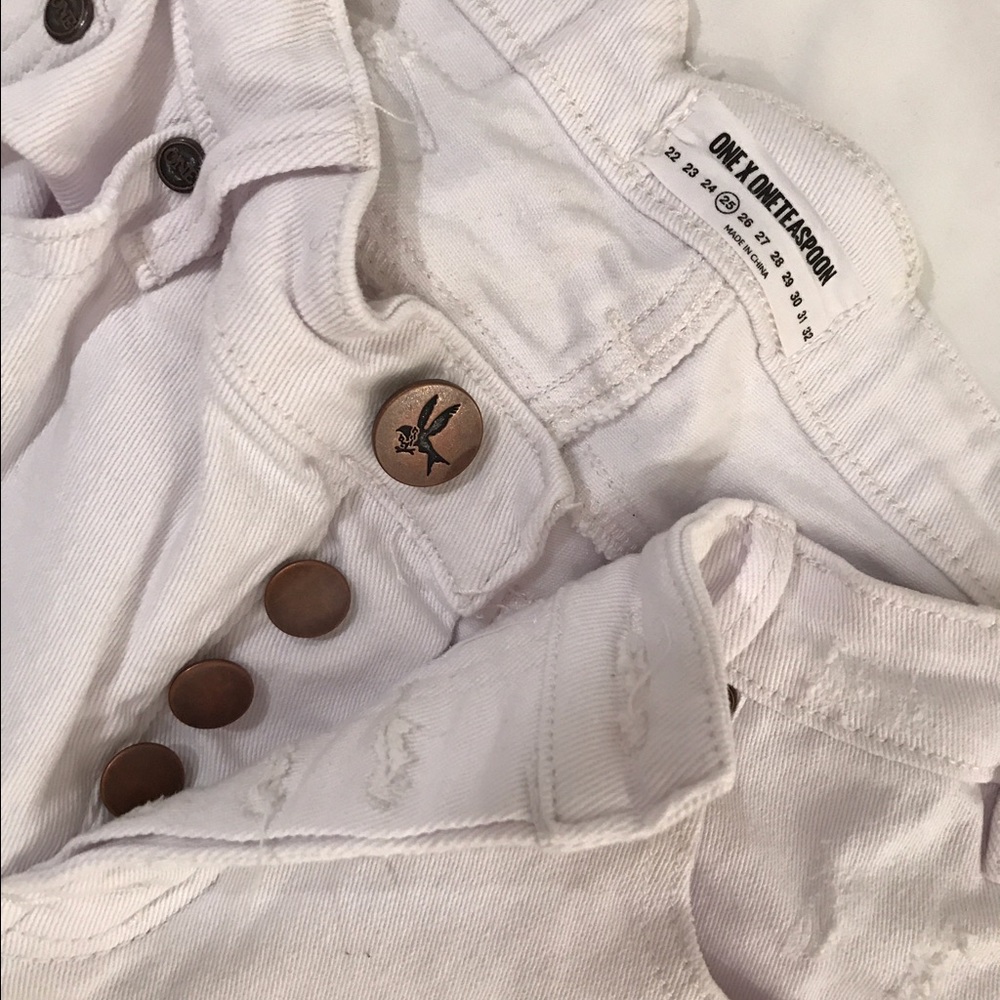 FINAL PRICE / One Teaspoon Desperado in White