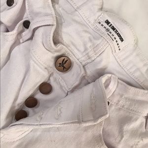 FINAL PRICE / One Teaspoon Desperado in White