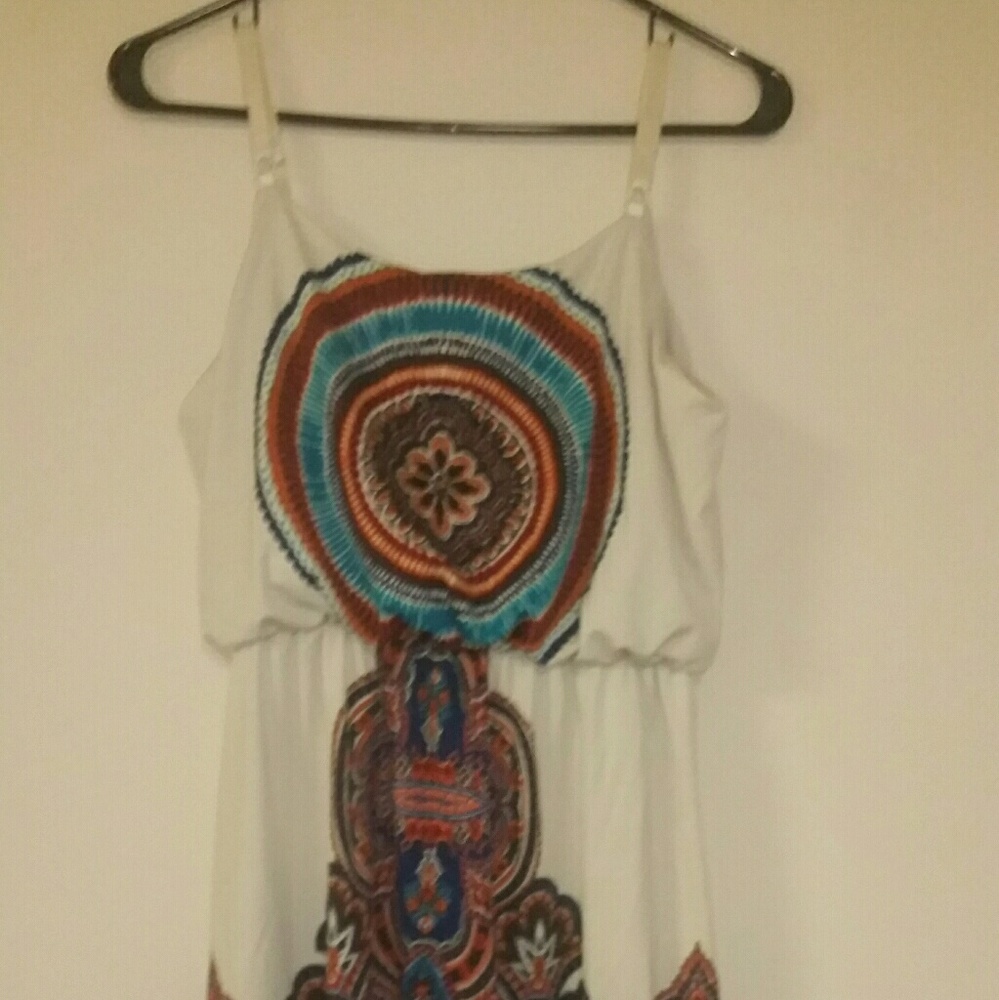 Dress - Picture 2 of 4
