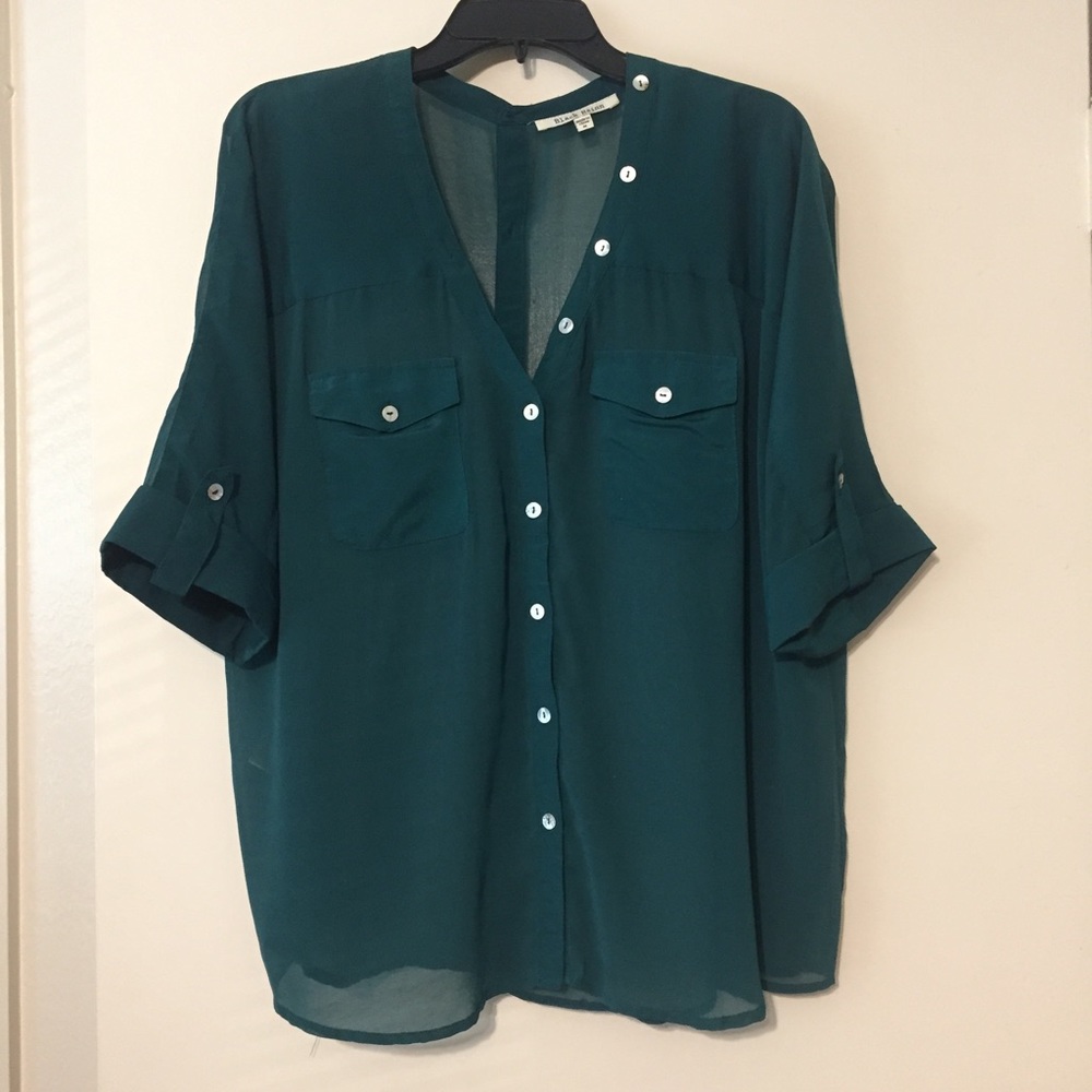Dark green button blouse