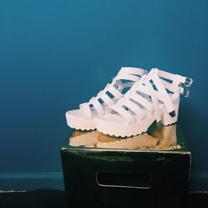 Forever 21 Shoes - White Gladitor Sandals Forever 21 Shoes - White Gladitor Sandals