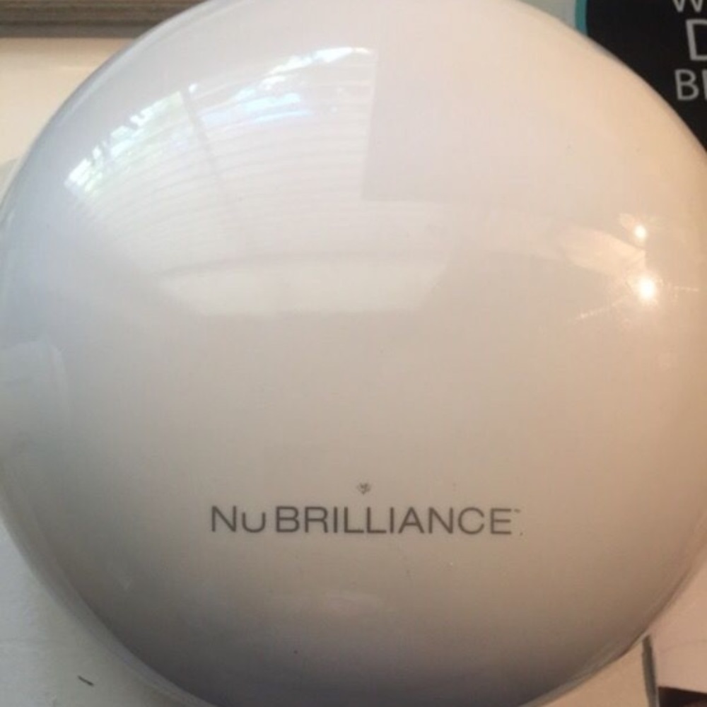 Nubrilliance home microdermabrasion system - Picture 2 of 4